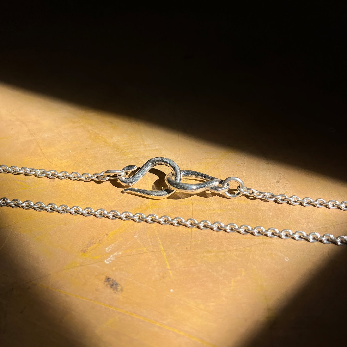 Dahalia Classic Cable-Link Silver Chain (Unisex)