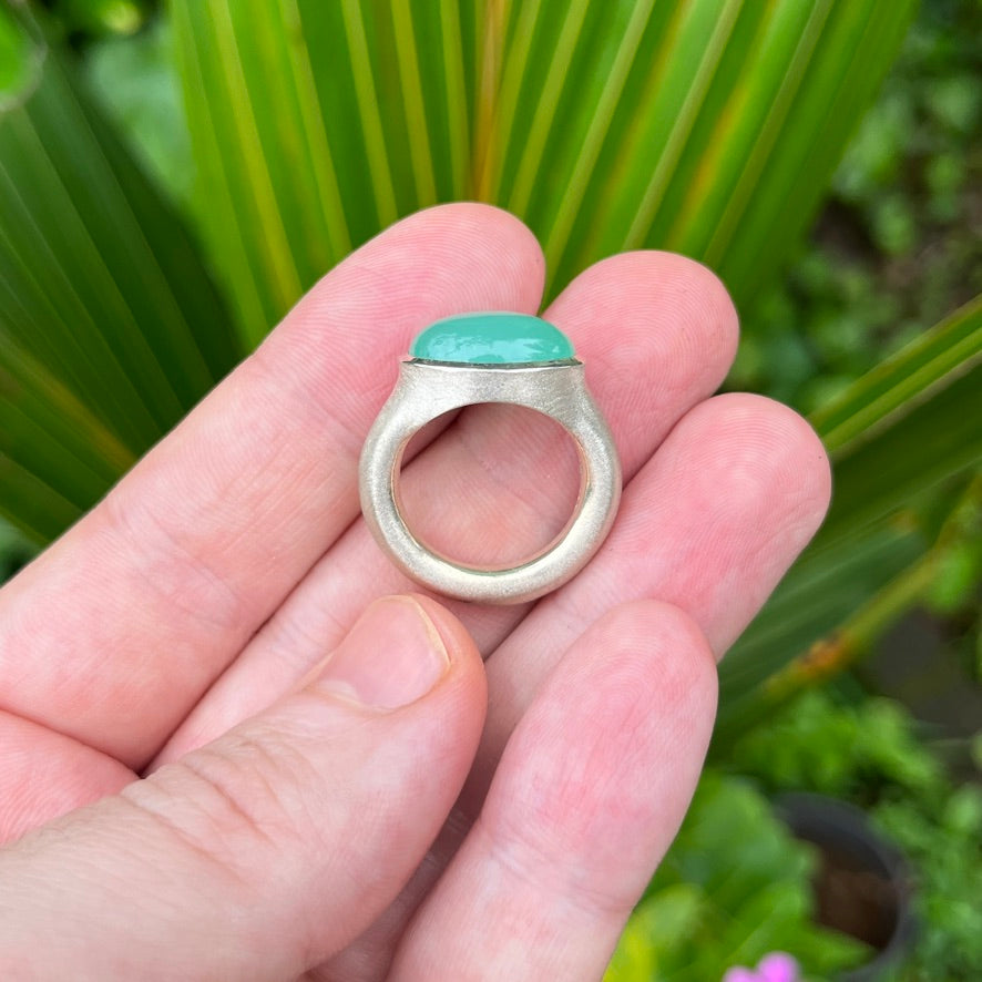 Natural Chrysoprase Cabochon Ring