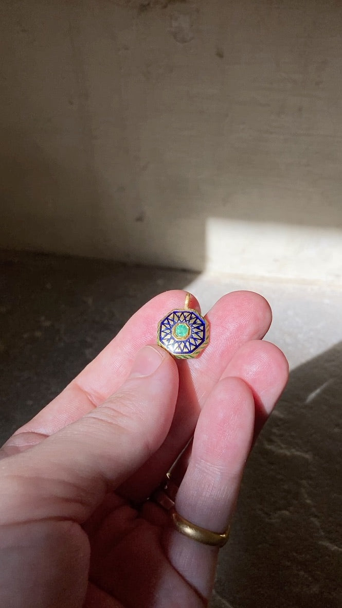 Geometric Patterned Emerald & Diamond Pendant.