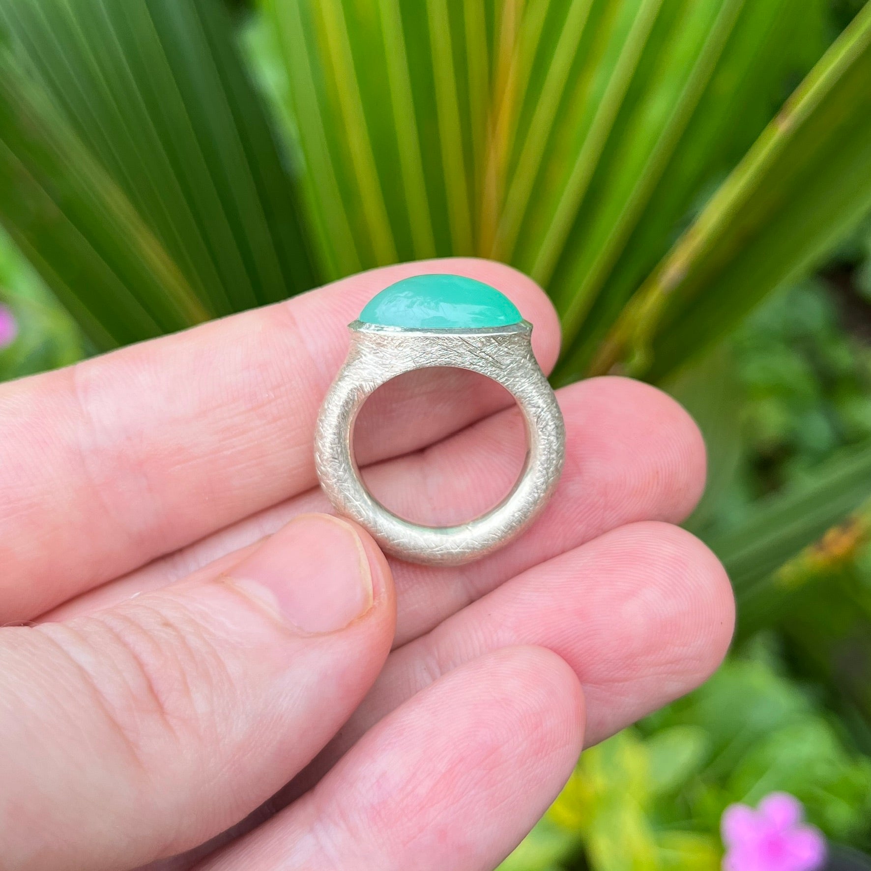 Natural Chrysoprase Cabochon Ring