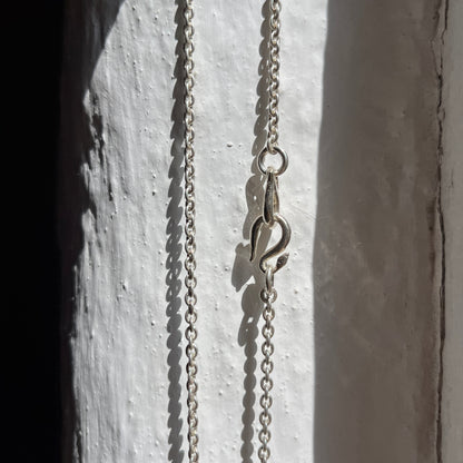 Dahalia Classic Cable-Link Silver Chain (Unisex)
