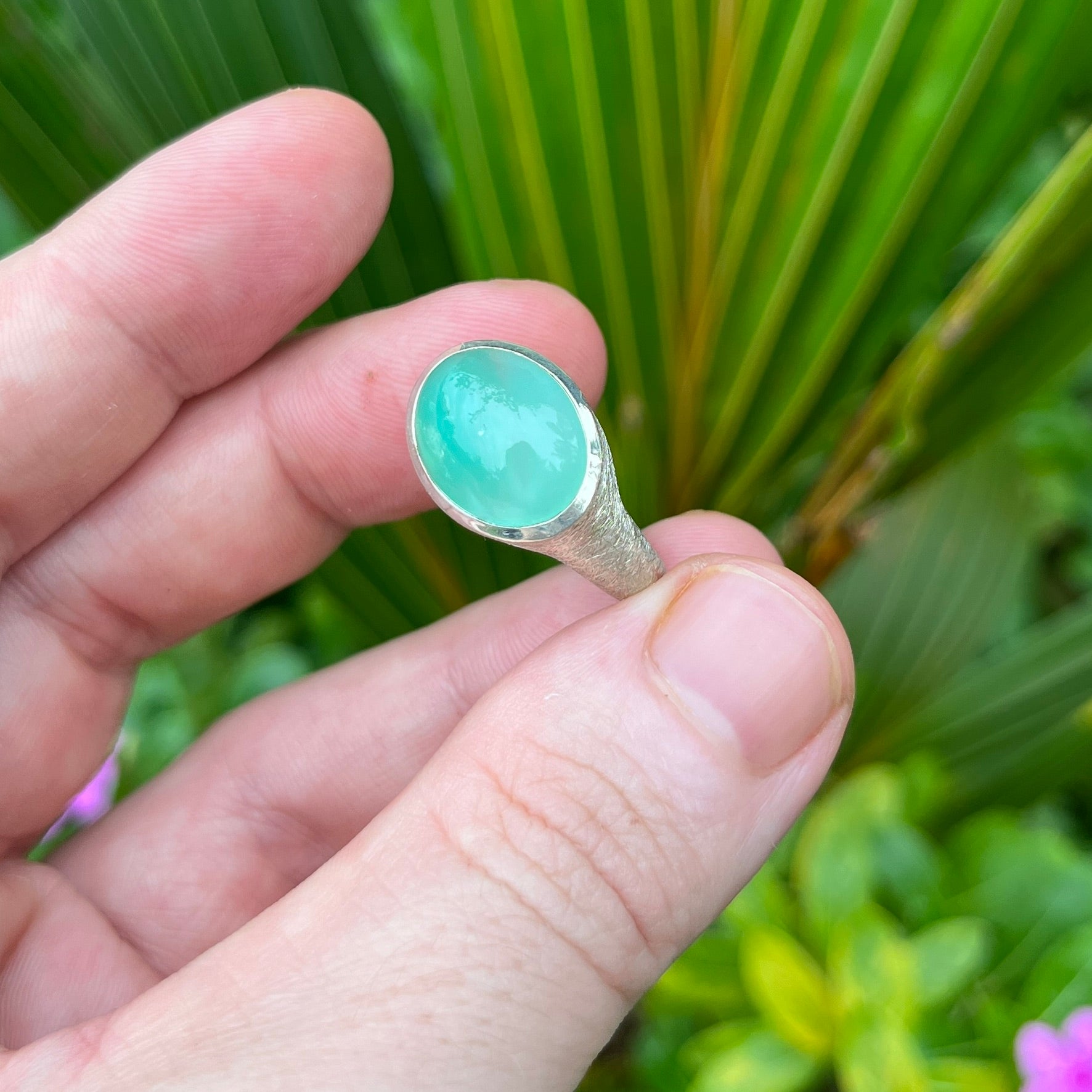 Natural Chrysoprase Cabochon Ring