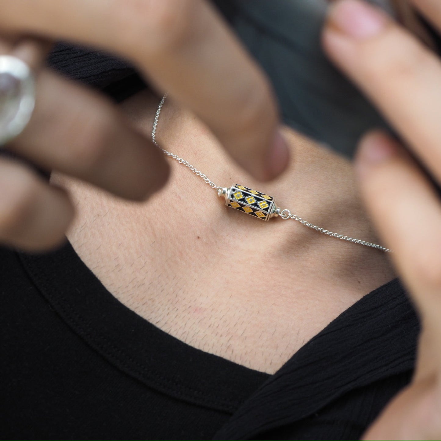 Tabeez Necklace (Unisex)