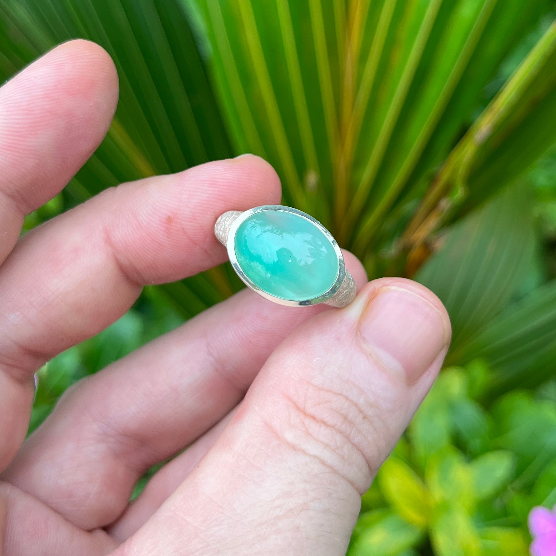 Natural Chrysoprase Cabochon Ring